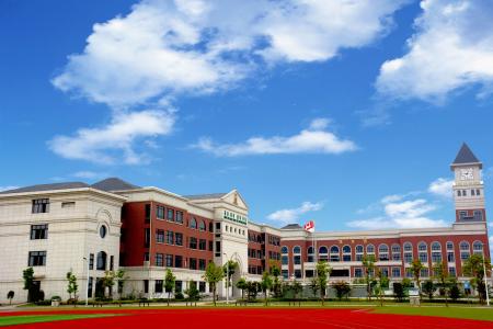 江阴市英桥国际学校